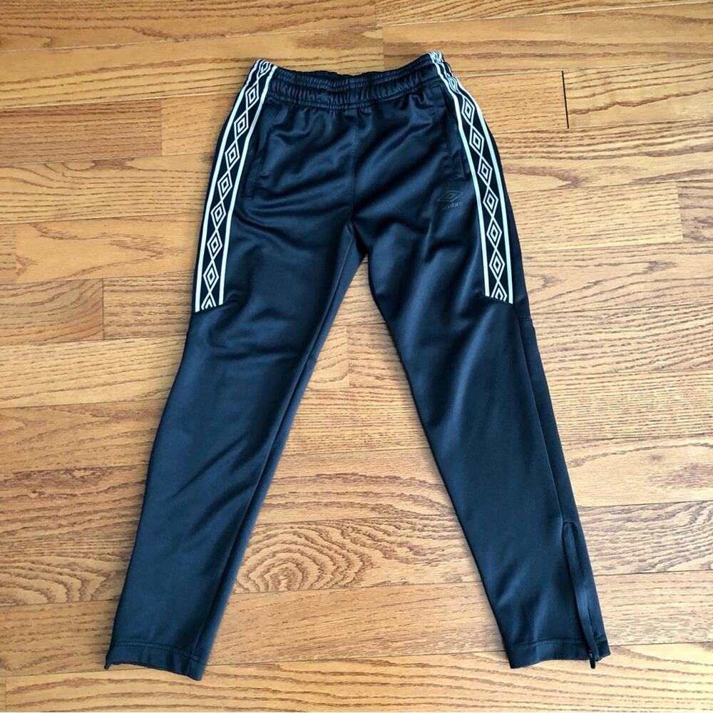 Umbro Black Elastic Drawstring Waistband Zipper Hem Track Pants Girl’s Size L
